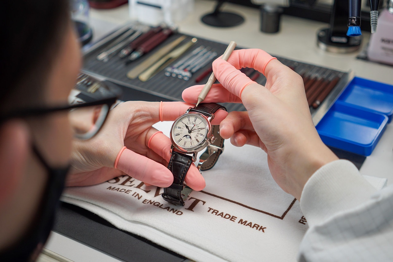 Why Singapore’s Discerning Collectors Trust Only Authorised Patek Service Centres